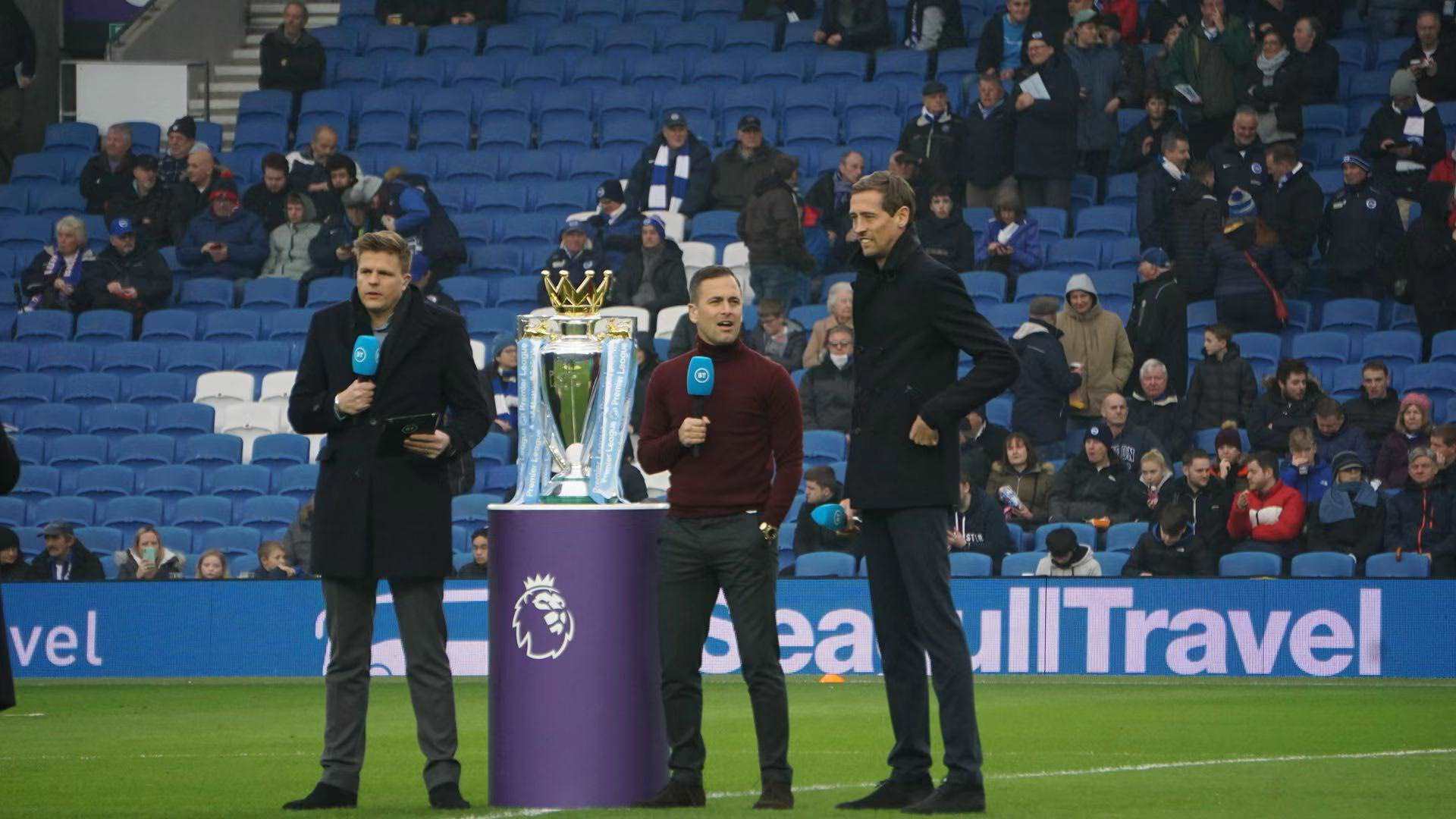 包括英超豪 包括英超豪