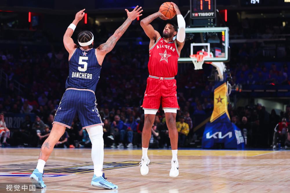 舞台上展现 舞台上展现