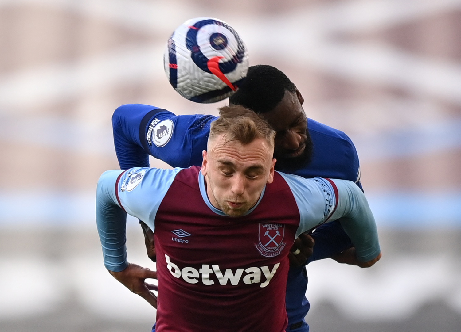 一记重拳 一记重拳