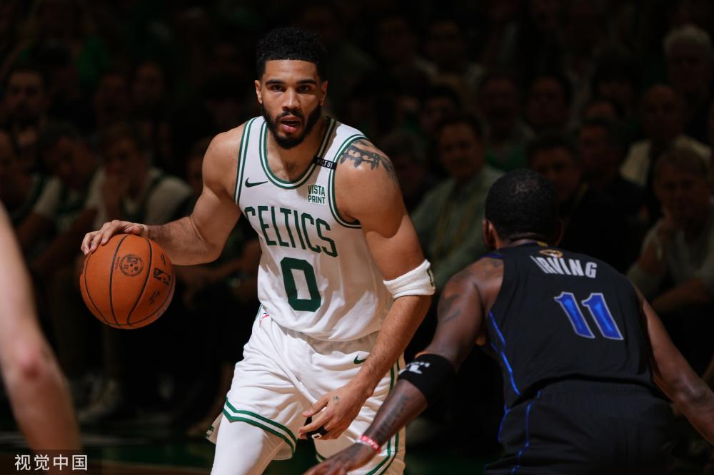 阿尔瓦雷斯 阿尔瓦雷斯