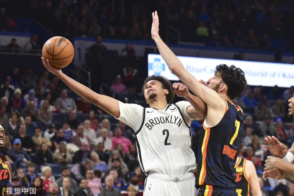 容的背后故 容的背后故